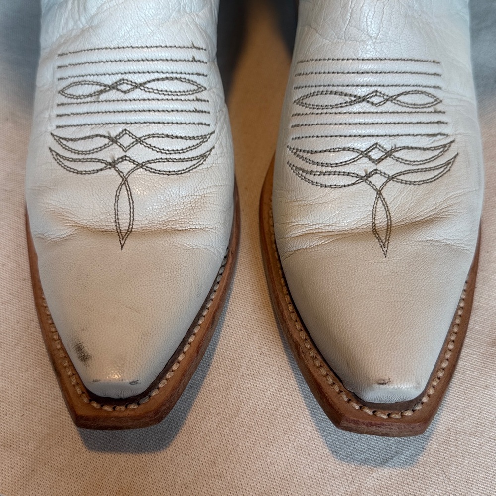 LUCCHESE Evangeline Leather Cowboy Boots in Wheat Glitz sz 7.5 EUC - Picture 5 of 14